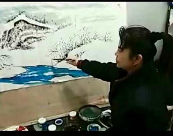 慈善画家管敬革 慈善画家管敬革
